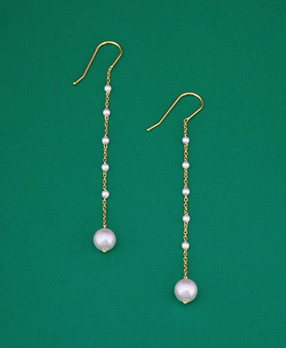 PEARL CHAIN EARRING