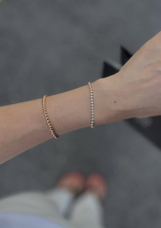 🖤 BLACK FRIDAY
20% 🖤2.3mm Lab-Grown Diamond Tennis Bracelet(925 Silver Gold-Plated)