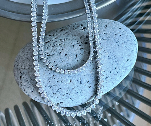 ZIRCONIA TENNIS NECKLACE