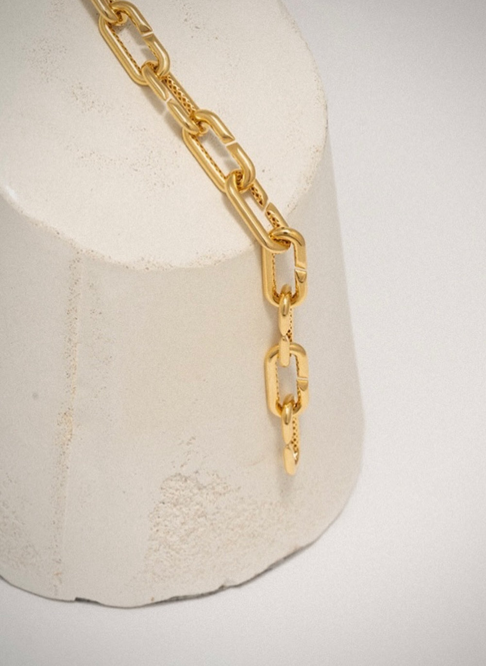 GOLDEN LINK