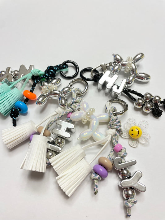 BALLOON DOG CHARM